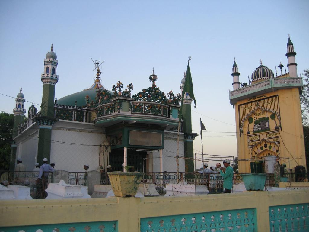 Sheikh-e-Tariqat, Syed Muhammad Jilani Ashraf Kichhauchhvi – Page&nbsp;3